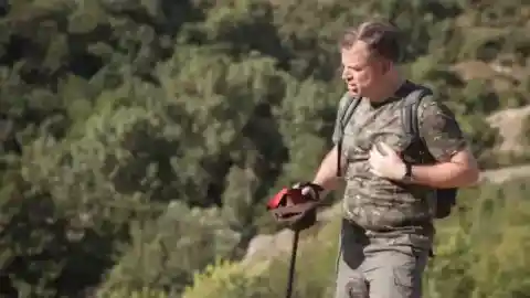 彼は正気を失っているのか？