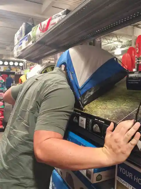 The Miniature Tent Explorer