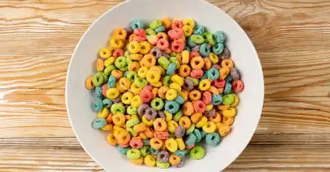 Breakfast Cereals with Synthetic Dyes