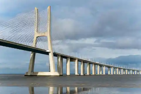 Ponte Vasco da Gama – Lisbon