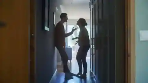 隠さないでください