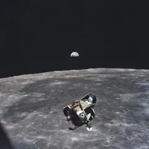 1969 - Apollo 11 mira a la Tierra