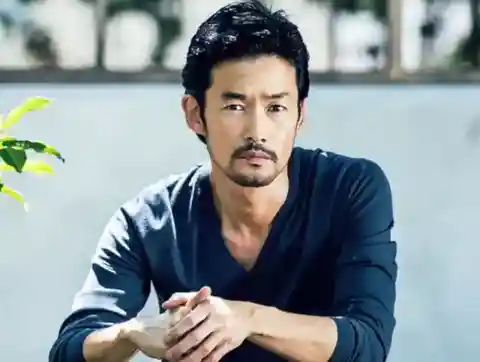 6. 다케노우치 유타카