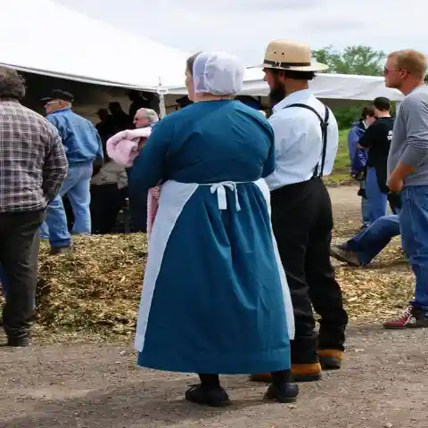 The Amish’s Strict Rules in Dating