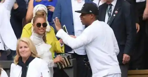 Jay Z and Beyoncé’s High Five