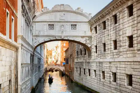 Bridge Of Sighs – Italy