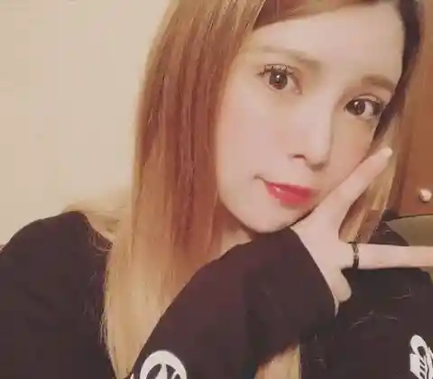 28th place: Anri Sakaguchi – TV Personality