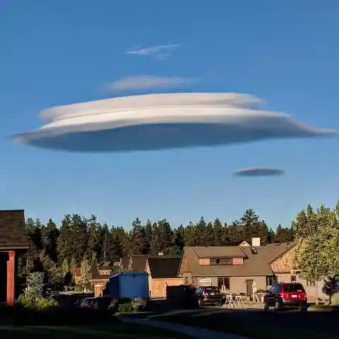 UFO Clouds