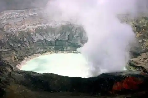 Laguna Caliente