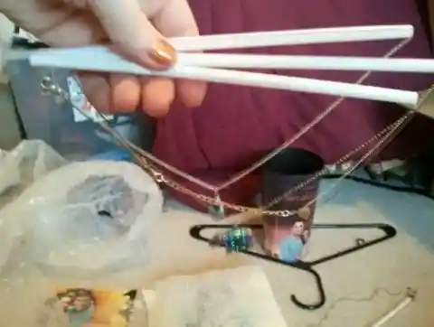 Straw Jewelry Holder